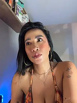 AsianMilfSheryl's Webcam Show
