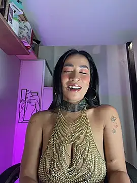 צ'אט XXX בשידור חי של AsianMilfSheryl