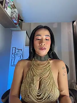 Show Webcam de AsianMilfSheryl