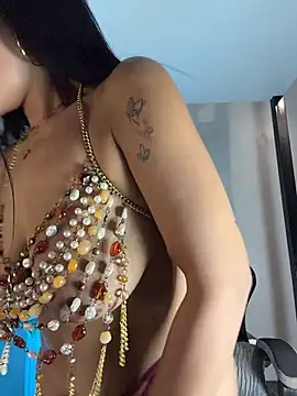 AsianMilfSheryl's Live XXX Chat