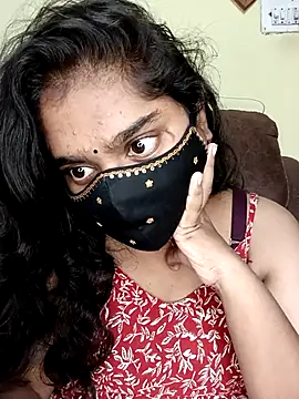 Chat XXX en directo de riya-baby