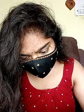 Chat XXX en directo de riya-baby