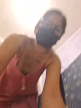 Pokazy przed kamerką – Mommy_shine