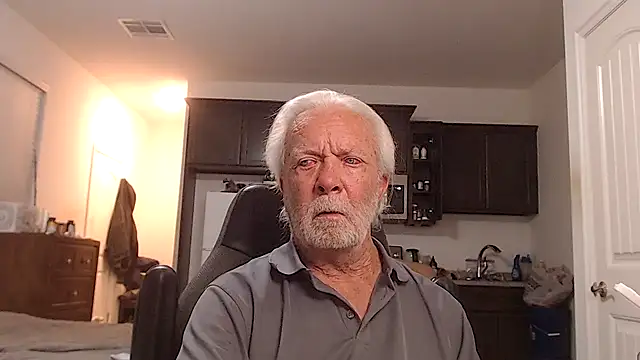 rockpoint69 Show in webcam