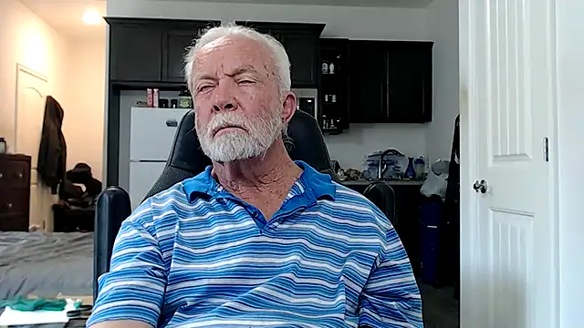 rockpoint69 Show in webcam