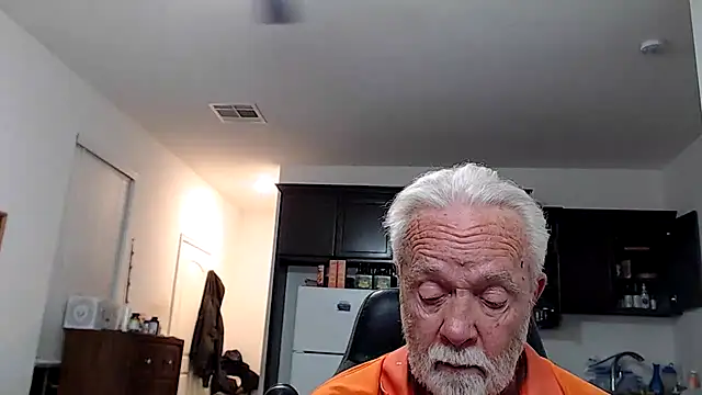 rockpoint69 Show in webcam