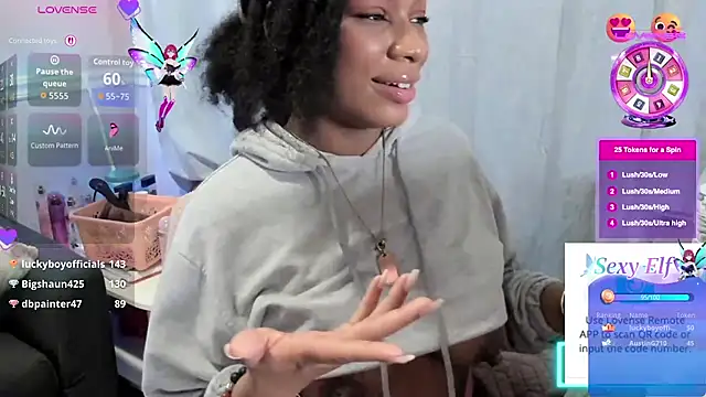 EatSweetMolly Show in webcam