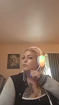 ShineyQuinn ওয়েবক্যাম শো