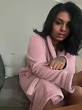 layla_amin 现场XXX聊天