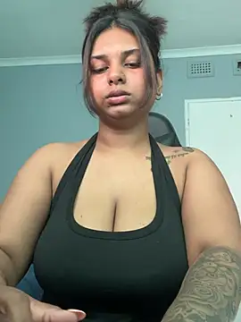 layla_amin 现场XXX聊天