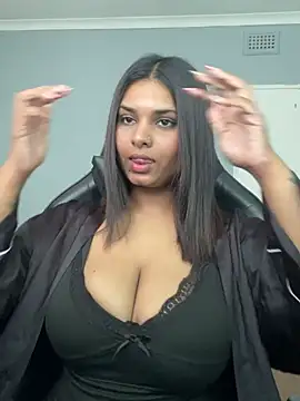 layla_amin 网络视讯表演
