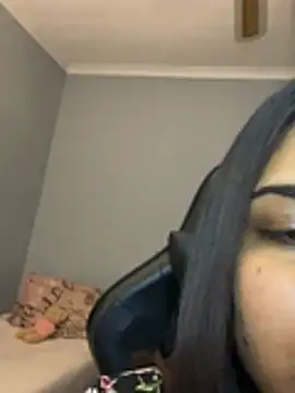 layla_amin – Live XXX-chat