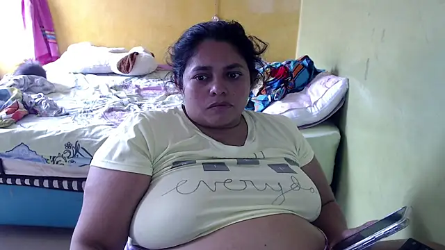 yulieth_bbw's Live XXX Chat