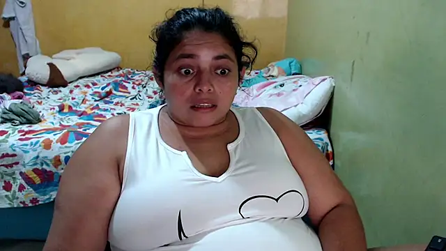 yulieth_bbw 即時 XXX 聊天