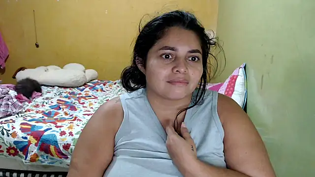 yulieth_bbw's Live XXX Chat