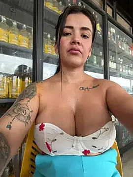 lau_sexy11's Live XXX Chat