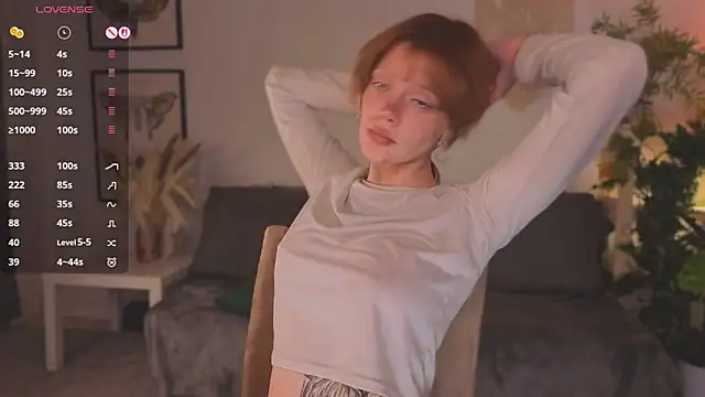 boobsybootieのライブXXXチャット