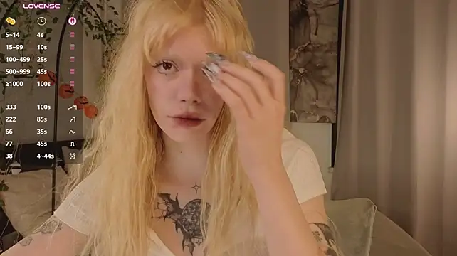 boobsybootie webcam show