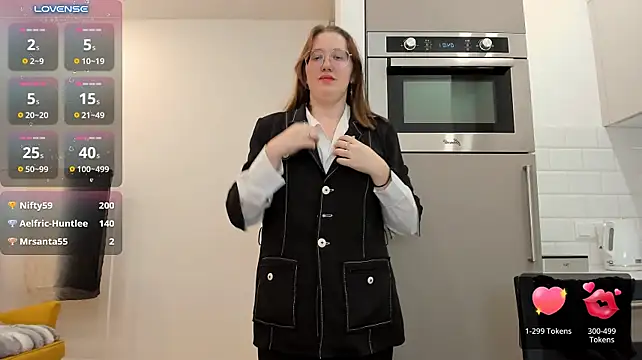 Charmy_Gracy Show in webcam