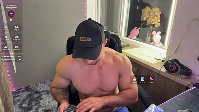 michaelbradleu's Webcam Show