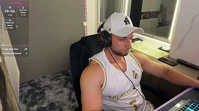 michaelbradleu 网络视讯表演