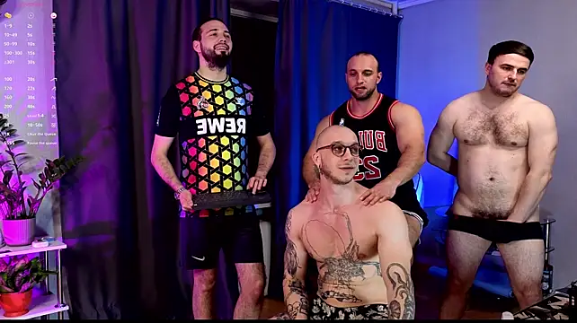 Pokazy przed kamerką – michaelbradleu