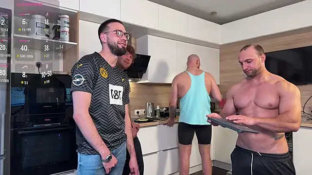 Вебкам-шоу michaelbradleu