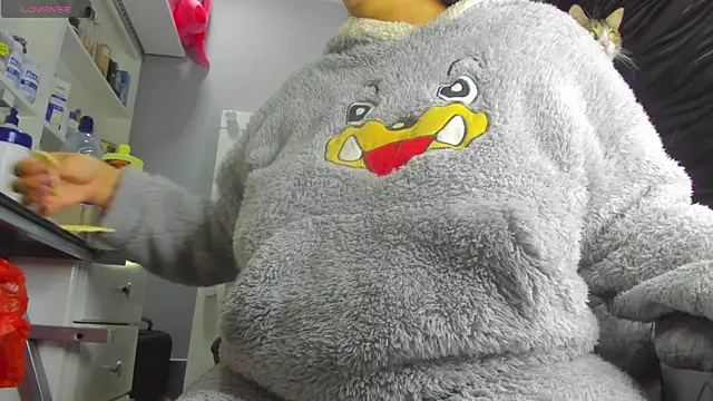Pocahontas_d's Live XXX Chat