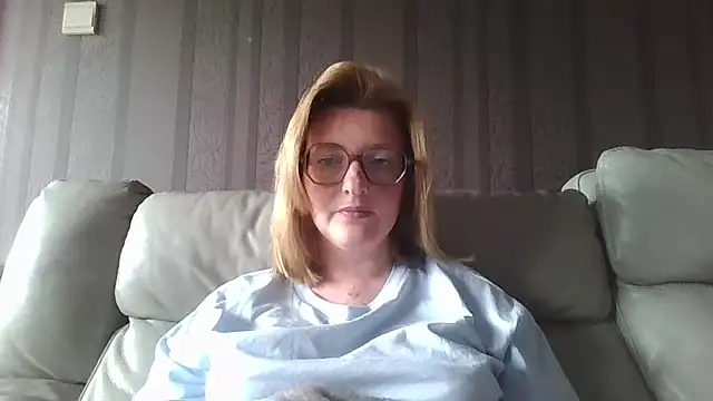 LiquidLeonie Chat XXX in diretta