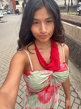 sexi_noemi's Webcam Show