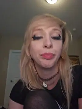 AmethystFoxx's Webcam Show
