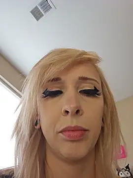 AmethystFoxx Шоу с уебкамера