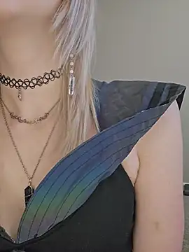 AmethystFoxx Webcam-Show