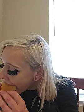 AmethystFoxx: вебкам-шоу