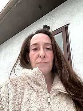 Mini_And_The_Bear Adlı Modelin Web Kamerası Şovu