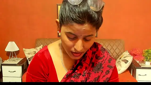 Jasmine_Jaey1 লাইভ XXX চ্যাট