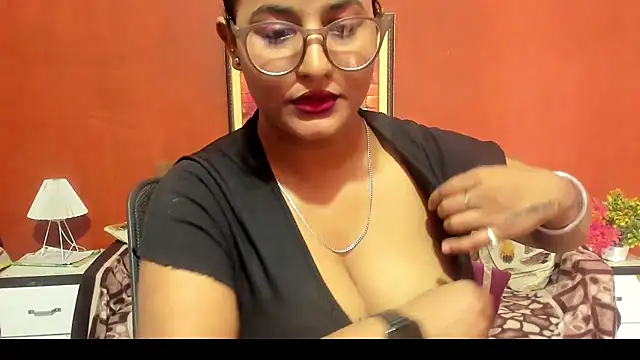 Chat +18 de Jasmine_Jaey1 ao vivo
