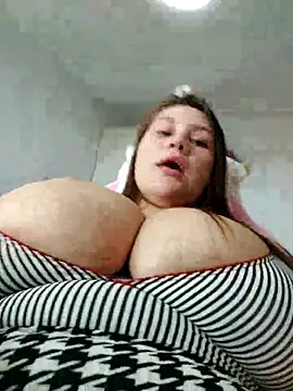 Kat__boobs' Webcam Show