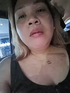 Chat +18 de Sweet_asian_kylie ao vivo