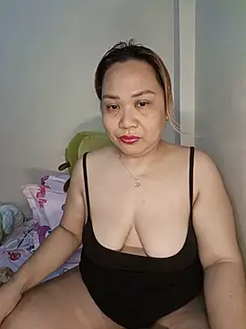 Sweet_asian_kylie Chat XXX in diretta