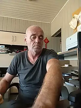 Show modela wilkalfa na web-kameri