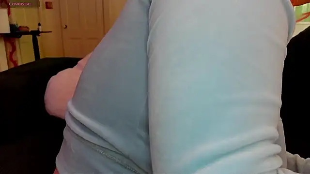switchykitty Chat XXX in diretta