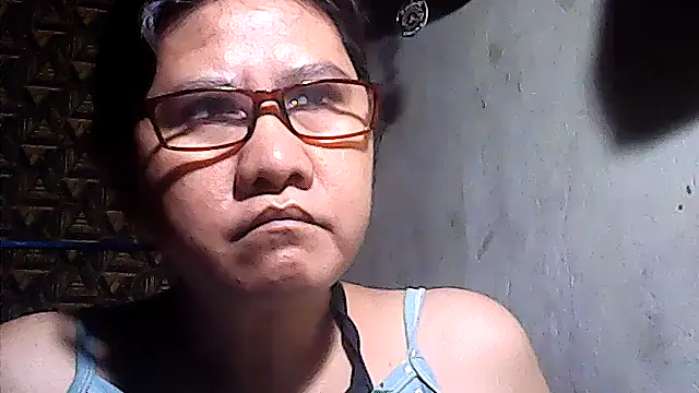 sweetsosie18's Live XXX Chat