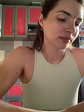 SeducingYoghourt XXX чат на живо
