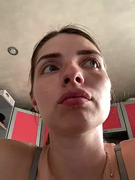 Chat XXX en directo de SeducingYoghourt