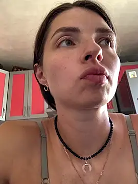 Chat XXX ao vivo de SeducingYoghourt