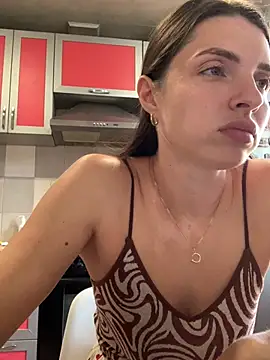 SeducingYoghourt's Live XXX Chat