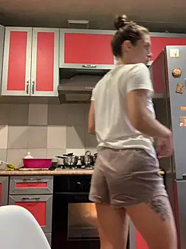 SeducingYoghourt Show in webcam