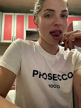 عرض كام SeducingYoghourt