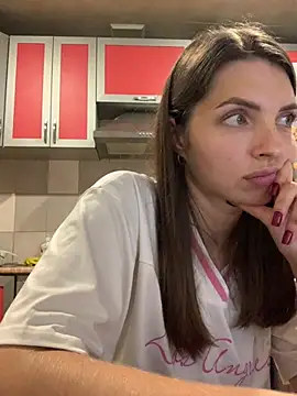 SeducingYoghourtn Webbikameraesitys